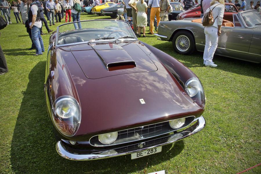  Ferrari 250 GT California Spyder 1958 года  (фото 16 из 24)
